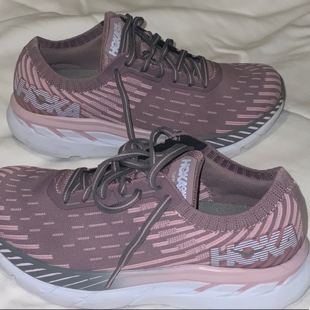 Hoka One One Clifton 5 in Mauve and Pink - Picture 4 of 4